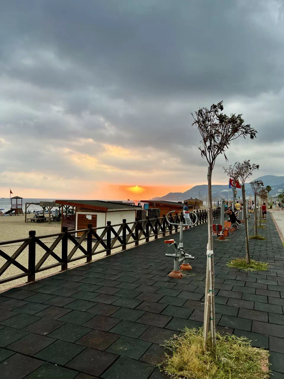 photo 2022 09 06 18 12 21